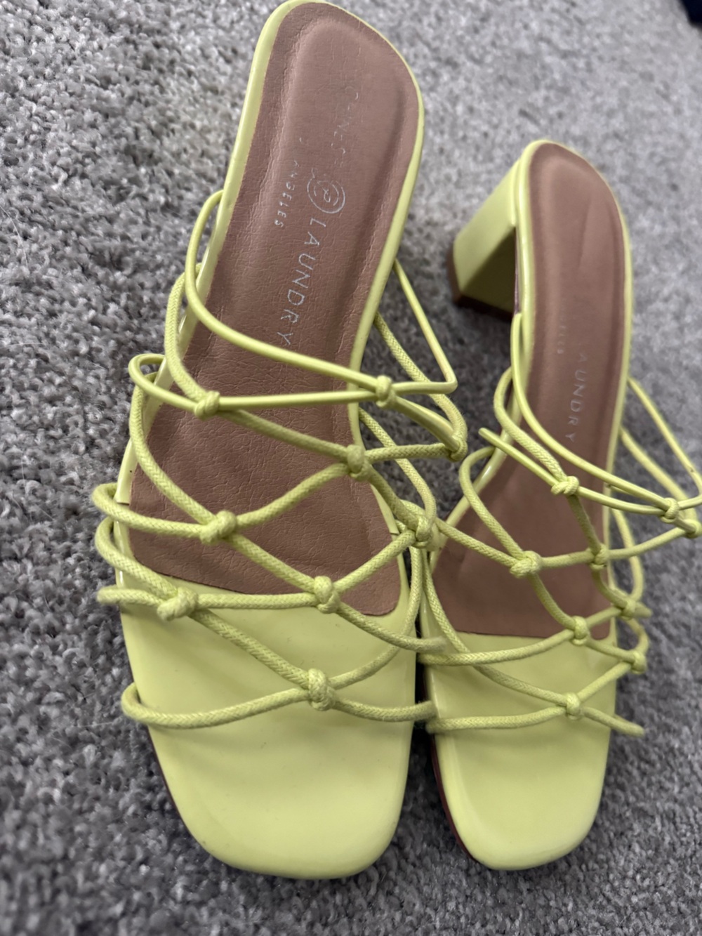Chinese Laundry Knot-Strap Block Heel Sandals
